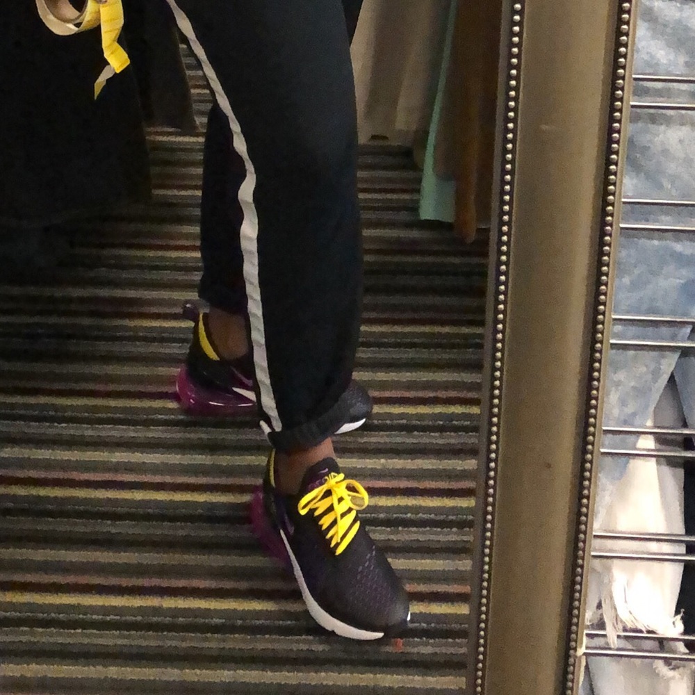 Air Max 270